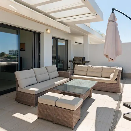 Lejlighed Penthouse Moderne Et Cosy Pour Vos Accessible A Pied Depuis La