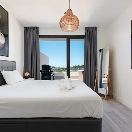 Appartamento Penthouse Moderne Et Cosy Pour Vos Accessible à Pied Depuis La