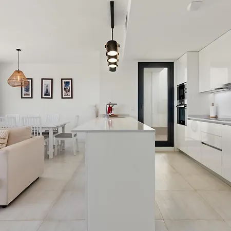 Penthouse Moderne Et Cosy Pour Vos Accessible à Pied Depuis La