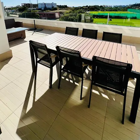 Penthouse Moderne Et Cosy Pour Vos Accessible A Pied Depuis La Эстепона