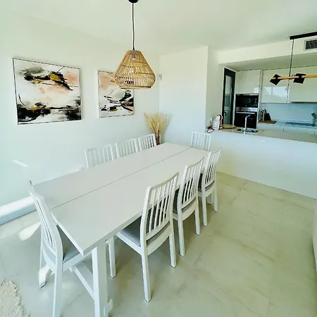 Penthouse Moderne Et Cosy Pour Vos Accessible A Pied Depuis La Апартаменты Эстепона